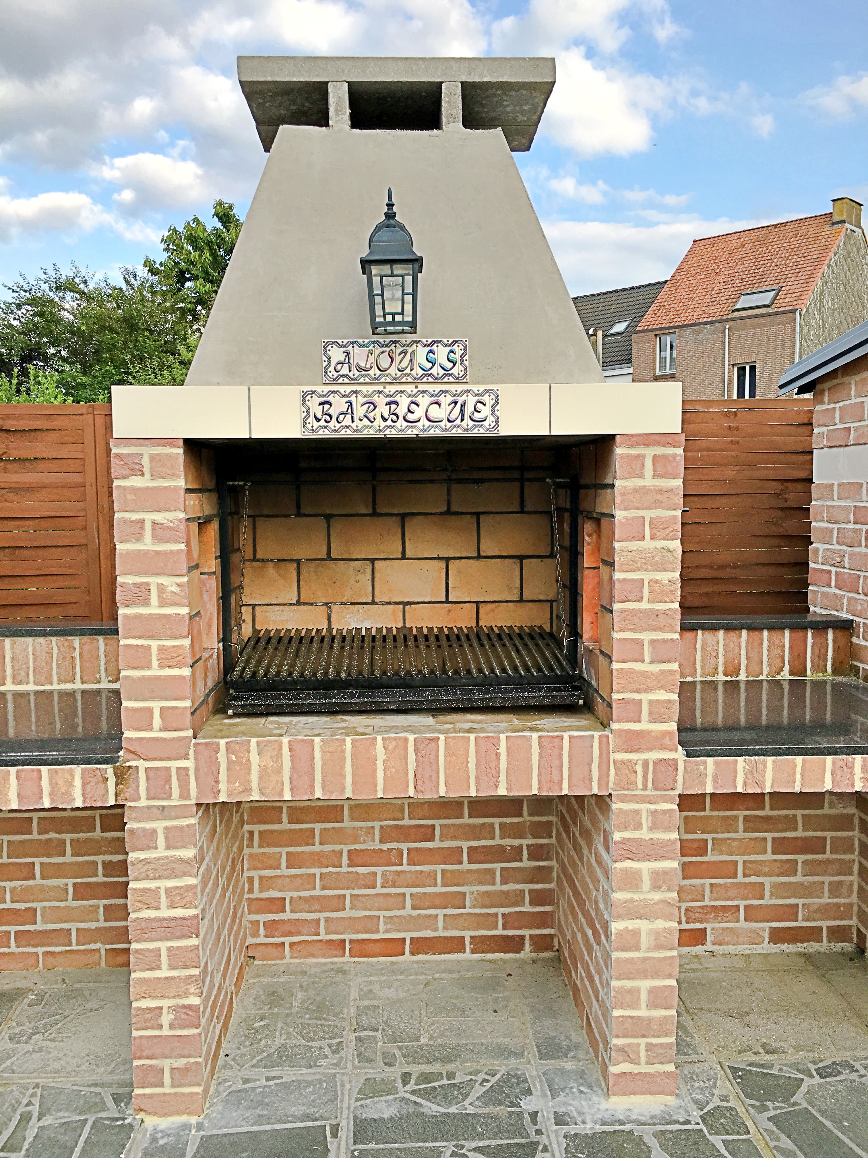 5 barbecue en briques en belgique avec grille barbecue grand dimension