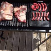 grillade et plancha sur barbecue portatif milonga100