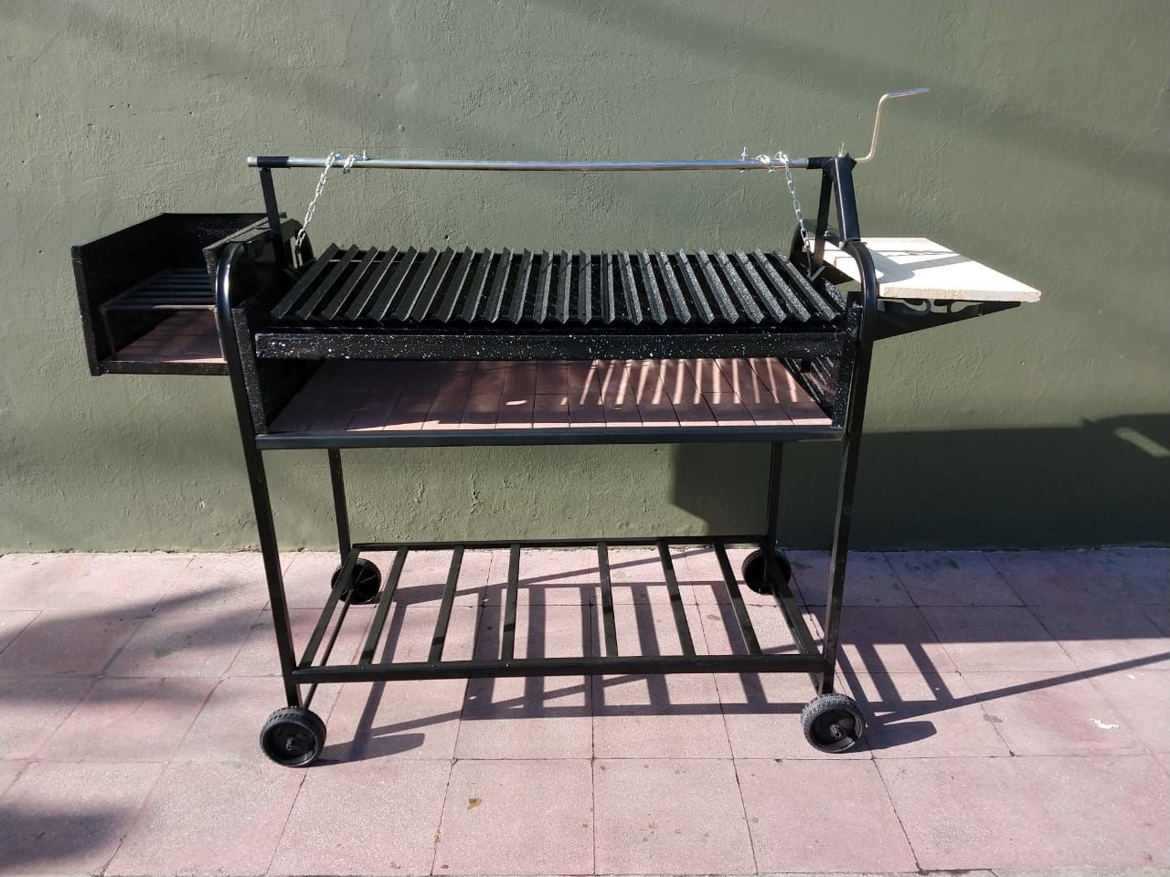 01-barbecue-argentin-portatif-malambo